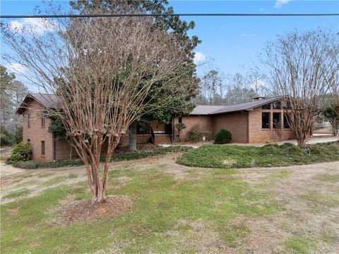 Photo of 501 Westminster Drive, Pendleton, SC 29670 (MLS # 20297419)