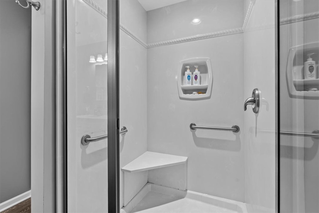 Piedmont, South Carolina 29673, United States, 4 Bedrooms Bedrooms, ,3 BathroomsBathrooms,Residential,Active,239903