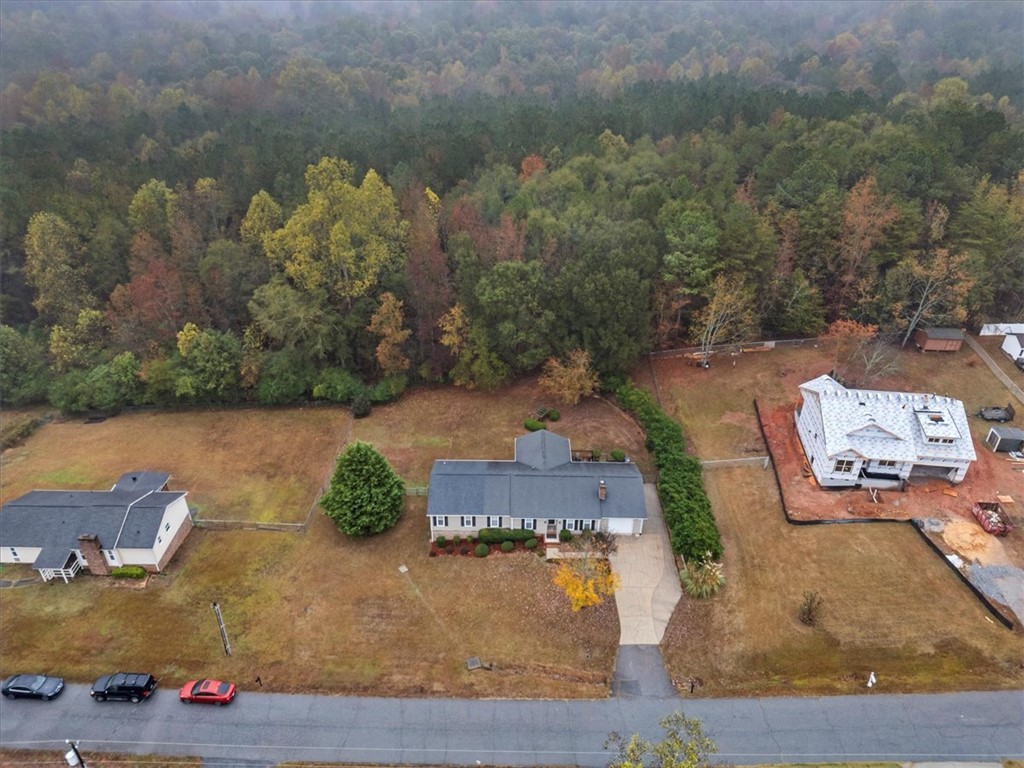 Piedmont, South Carolina 29673, United States, 4 Bedrooms Bedrooms, ,3 BathroomsBathrooms,Residential,Active,239903