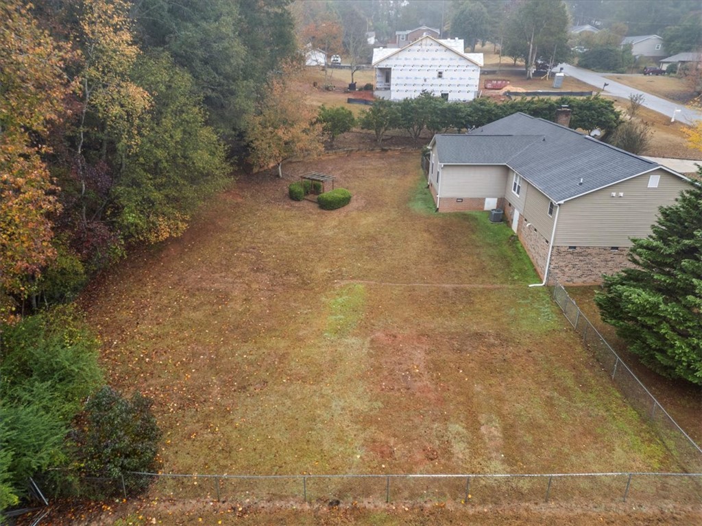 Piedmont, South Carolina 29673, United States, 4 Bedrooms Bedrooms, ,3 BathroomsBathrooms,Residential,Active,239903