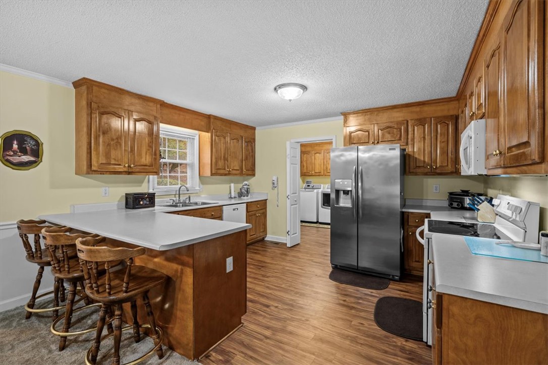 Piedmont, South Carolina 29673, United States, 4 Bedrooms Bedrooms, ,3 BathroomsBathrooms,Residential,Active,239903