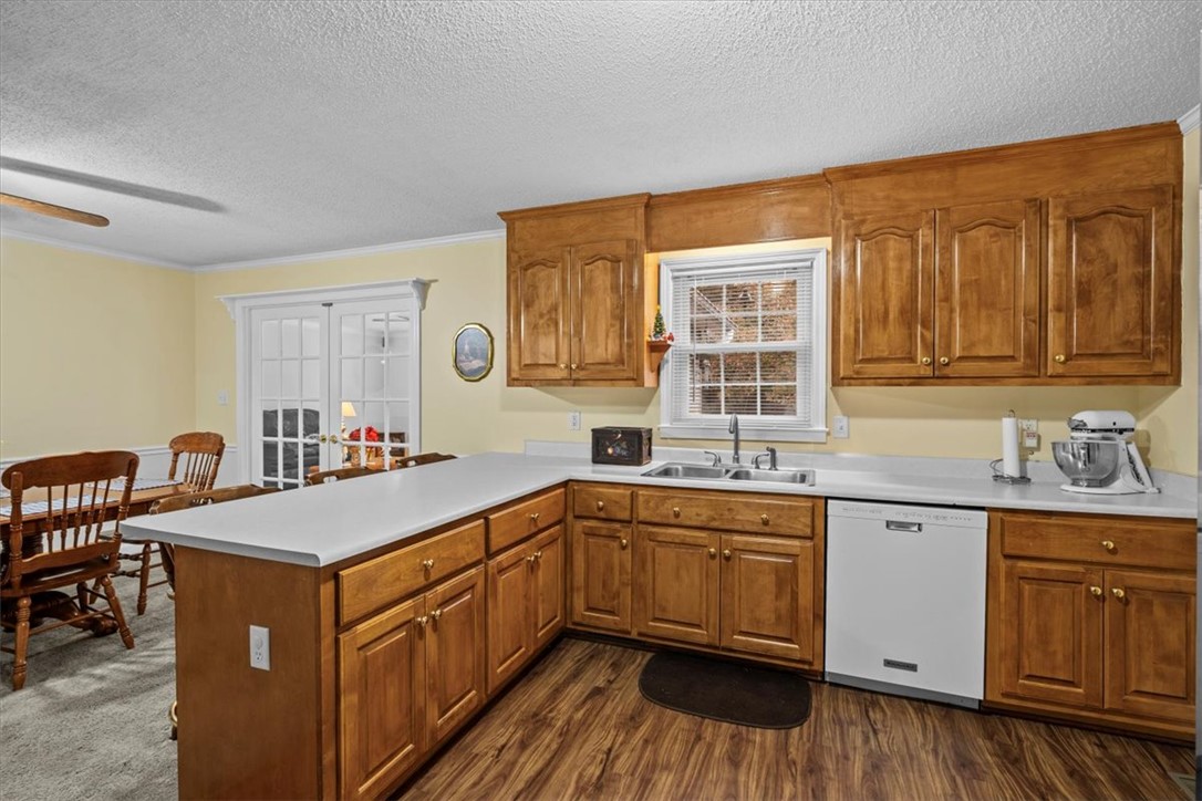 Piedmont, South Carolina 29673, United States, 4 Bedrooms Bedrooms, ,3 BathroomsBathrooms,Residential,Active,239903