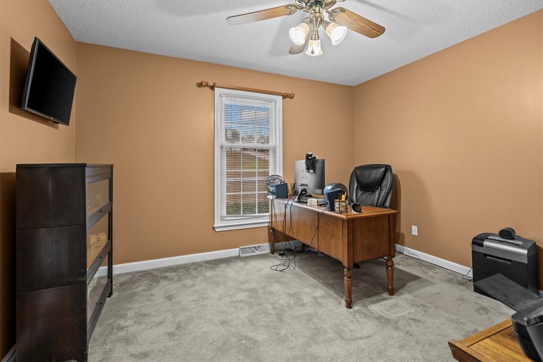 Piedmont, South Carolina 29673, United States, 4 Bedrooms Bedrooms, ,3 BathroomsBathrooms,Residential,Active,239903