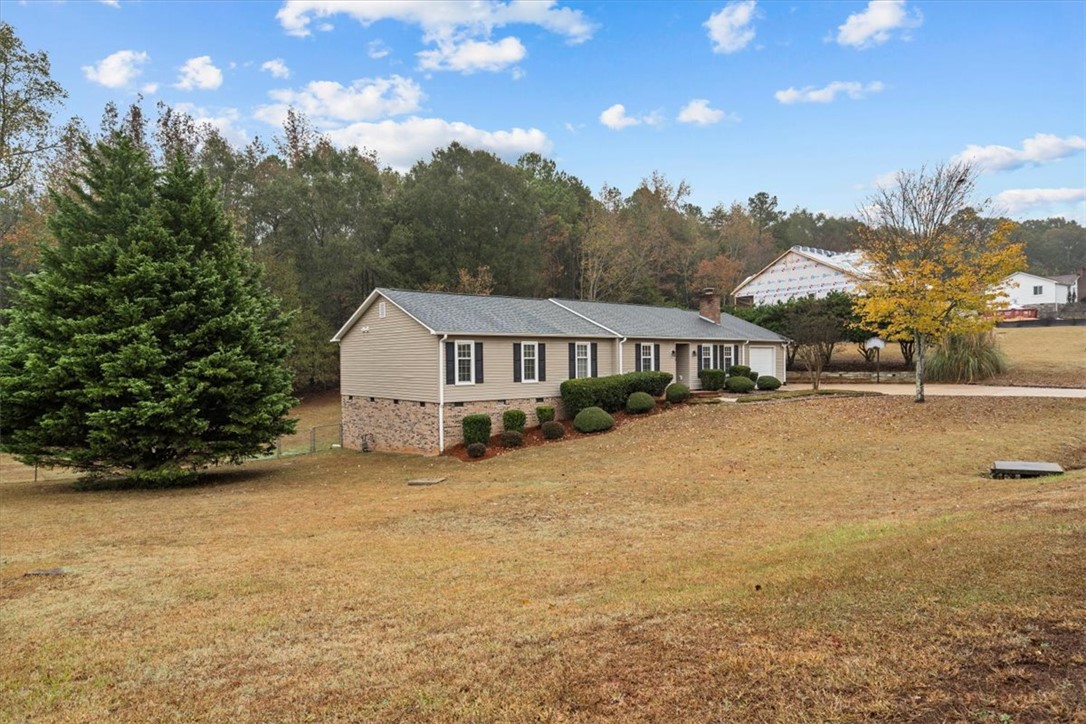 Piedmont, South Carolina 29673, United States, 4 Bedrooms Bedrooms, ,3 BathroomsBathrooms,Residential,Active,239903