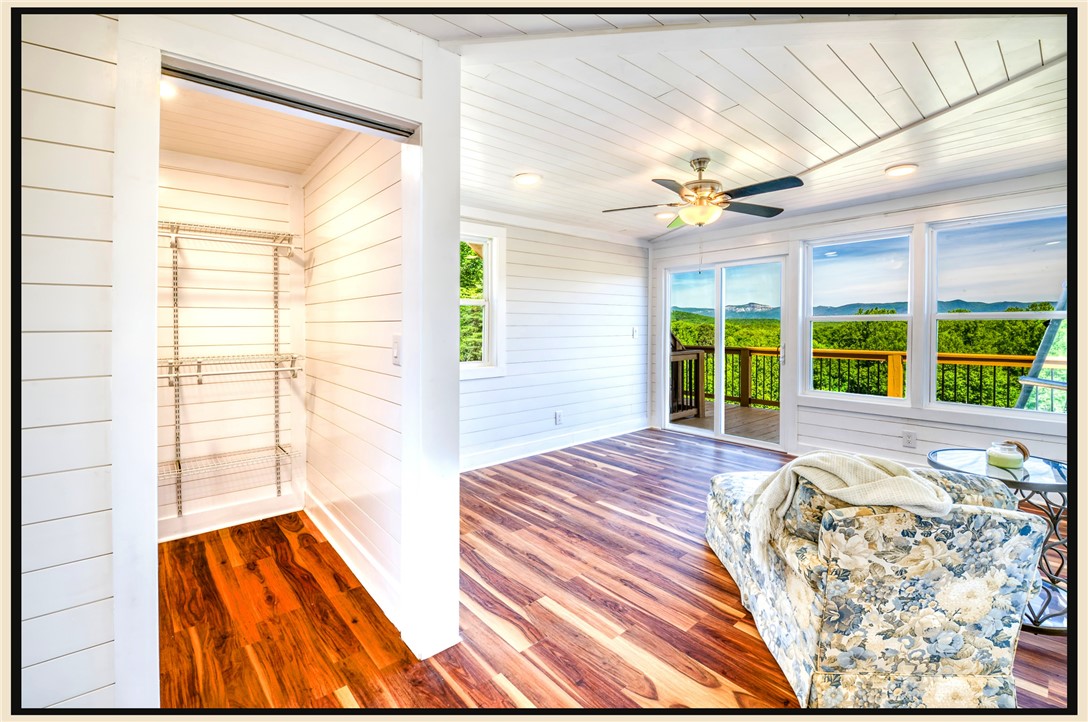 Easley, South Carolina, 29640, United States, 3 Bedrooms Bedrooms, ,4 BathroomsBathrooms,Residential,Active,2036150
