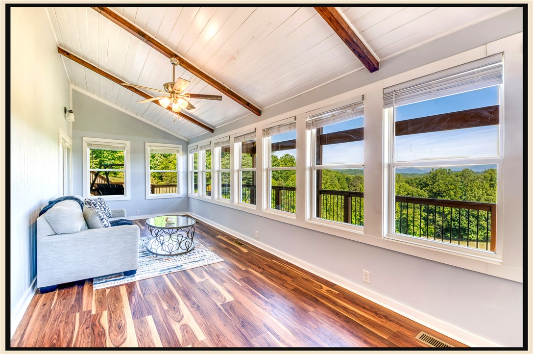 Easley, South Carolina, 29640, United States, 3 Bedrooms Bedrooms, ,4 BathroomsBathrooms,Residential,Active,2036150