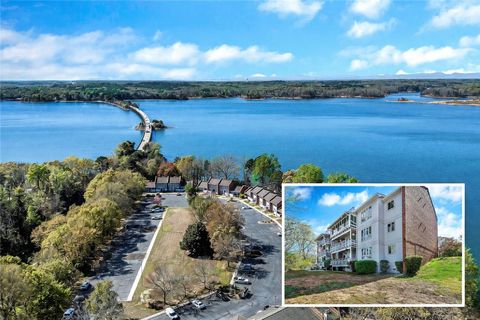 Photo of 21 Harbor Gate, Anderson, SC 29625 (MLS # 20299187)