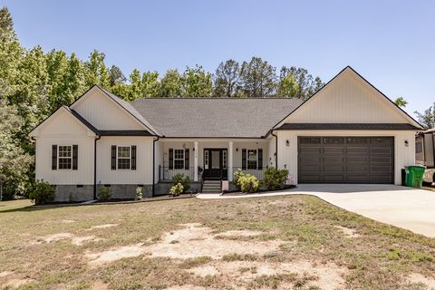 Photo of 136 Maret Road, Townville, SC 29689 (MLS # 20301420)