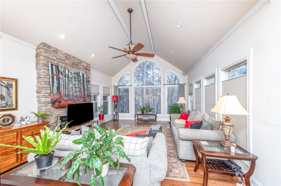 220 Bay Ridge Drive, Townville, South Carolina image 7