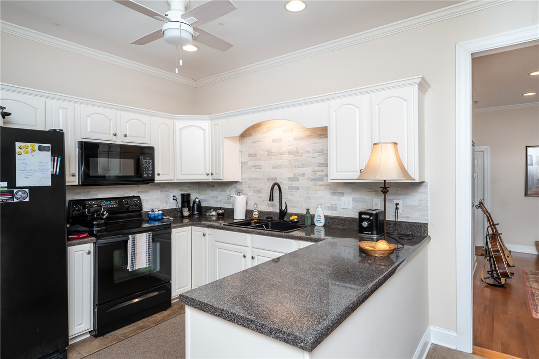 220 Bay Ridge Drive, Townville, South Carolina image 10