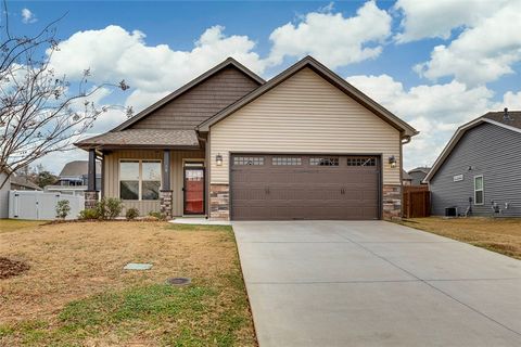 Photo of 18 Forest Ridge Way, Greenville, SC 29617 (MLS # 20295062)