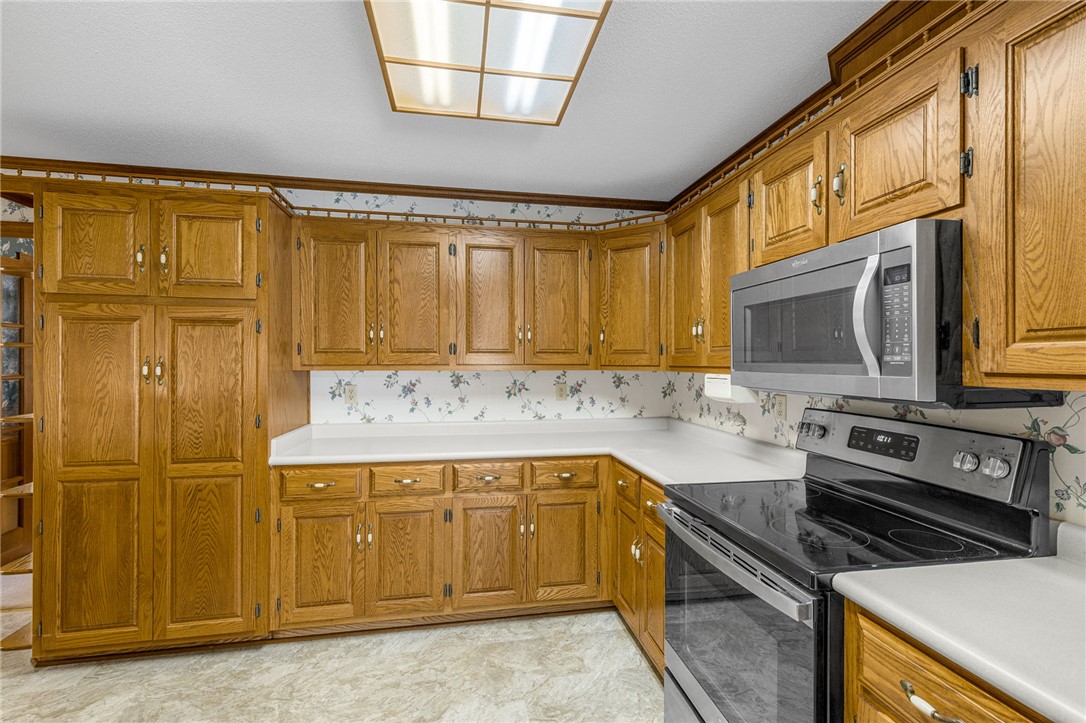 100 Lakeside Drive, Belton, South Carolina image 11