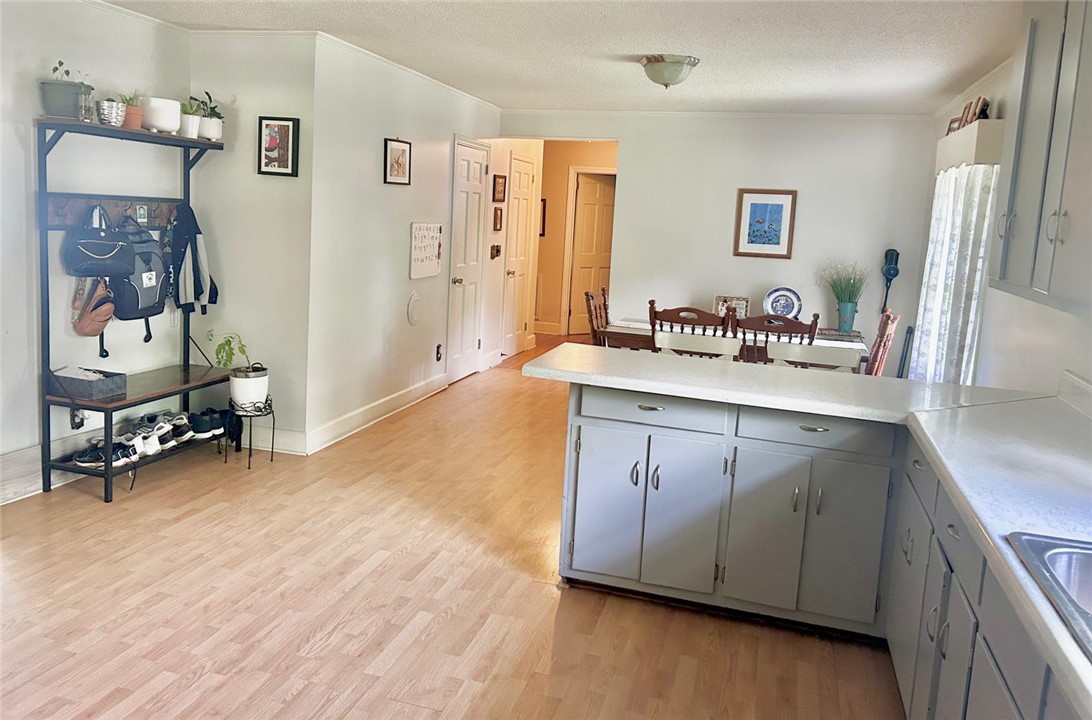 402 Norris Highway, Central, South Carolina image 10