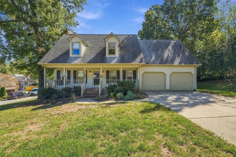 Photo of 202 Bright Water Lane, Greenville, SC 29609 (MLS # 20308393)