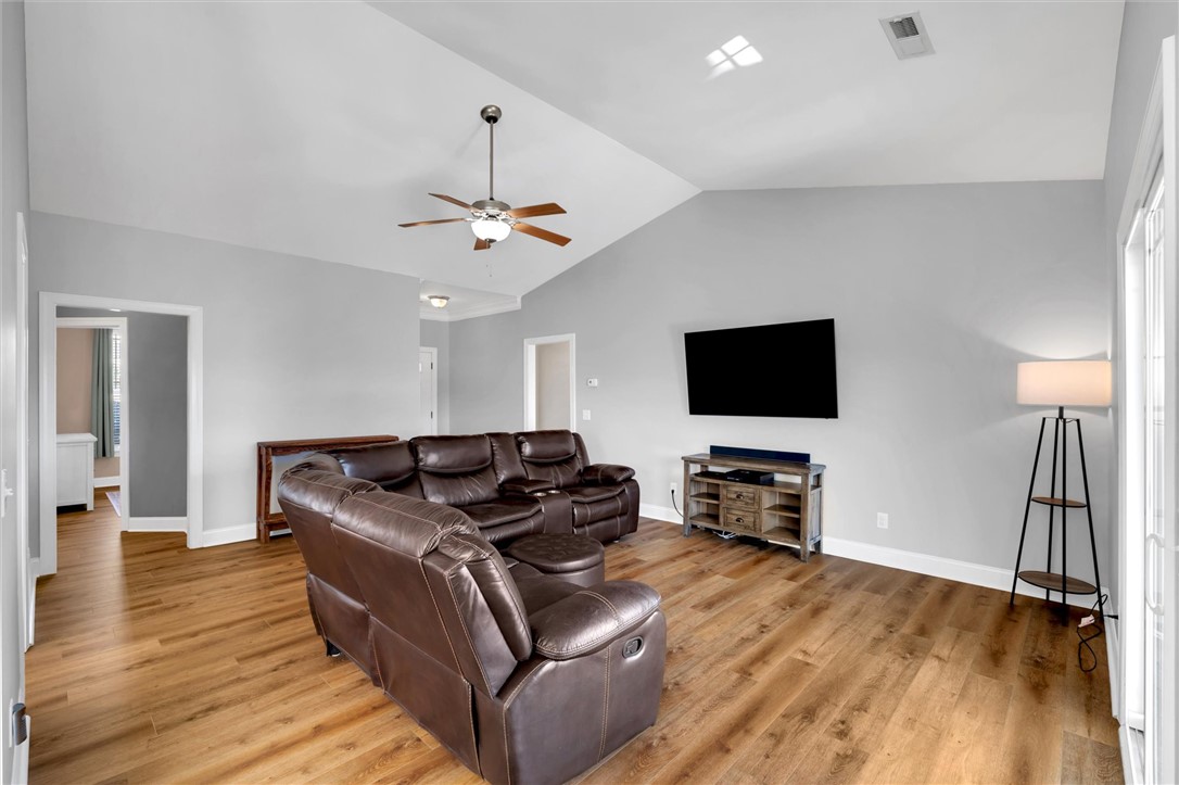 128 Alberta Circle, Piedmont, South Carolina image 10