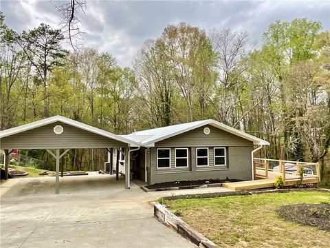 Photo of 208 Shannon Forest Drive, Westminster, SC 29693 (MLS # 20299280)