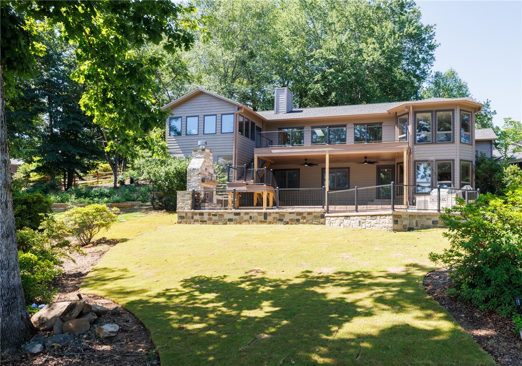 Seneca, South Carolina 29672, United States, 4 Bedrooms Bedrooms, ,4 BathroomsBathrooms,Residential,Pending,161397