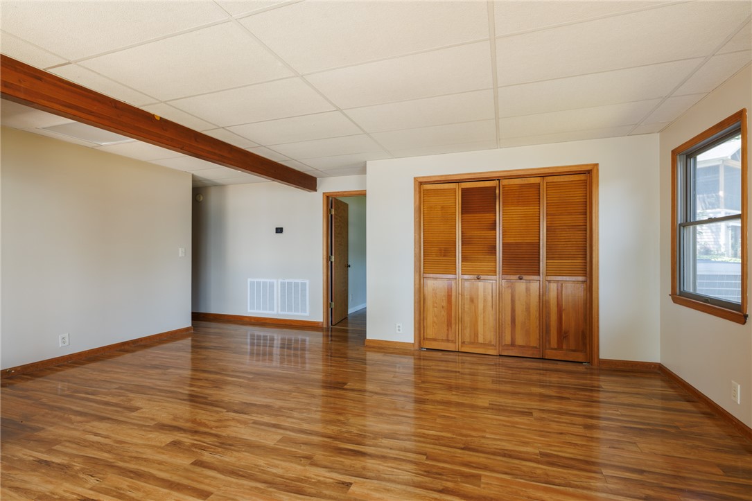 Seneca, South Carolina 29672, United States, 4 Bedrooms Bedrooms, ,4 BathroomsBathrooms,Residential,Pending,161397