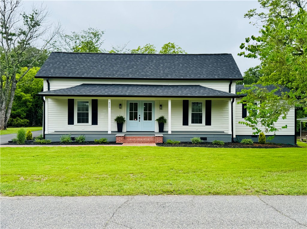800 Holiday Dam Road, Honea Path, South Carolina image 1
