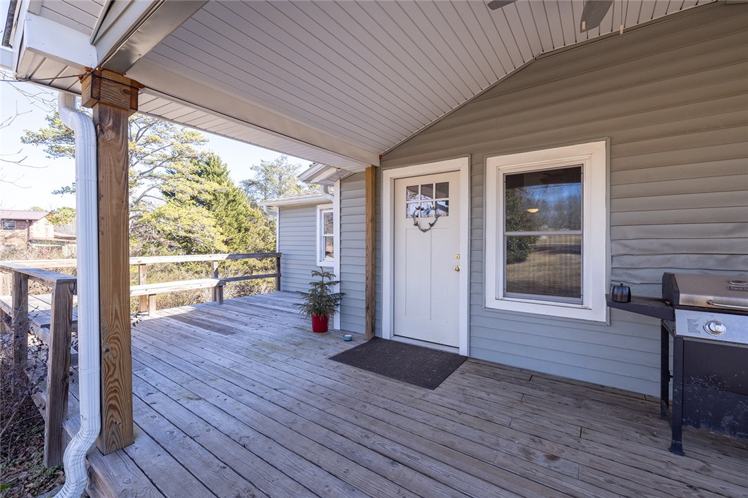 910 White Cut Road, Walhalla, South Carolina image 2