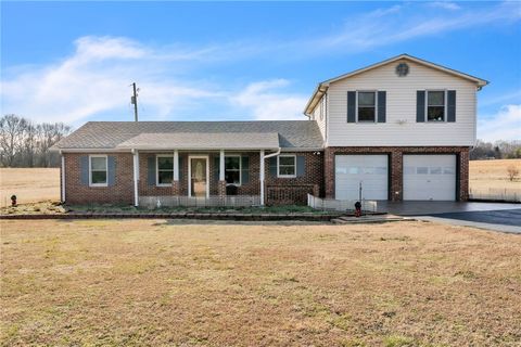 Photo of 145 Old Sanders Road, Pendleton, SC 29670 (MLS # 20297402)