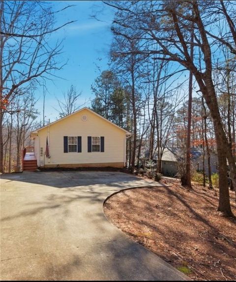 Photo of 307 Cherrwood Drive, Westminster, SC 29693 (MLS # 20296138)