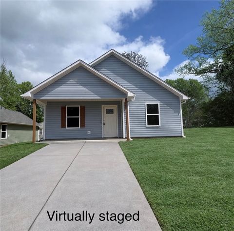 820 Delia Street Anderson SC 29624