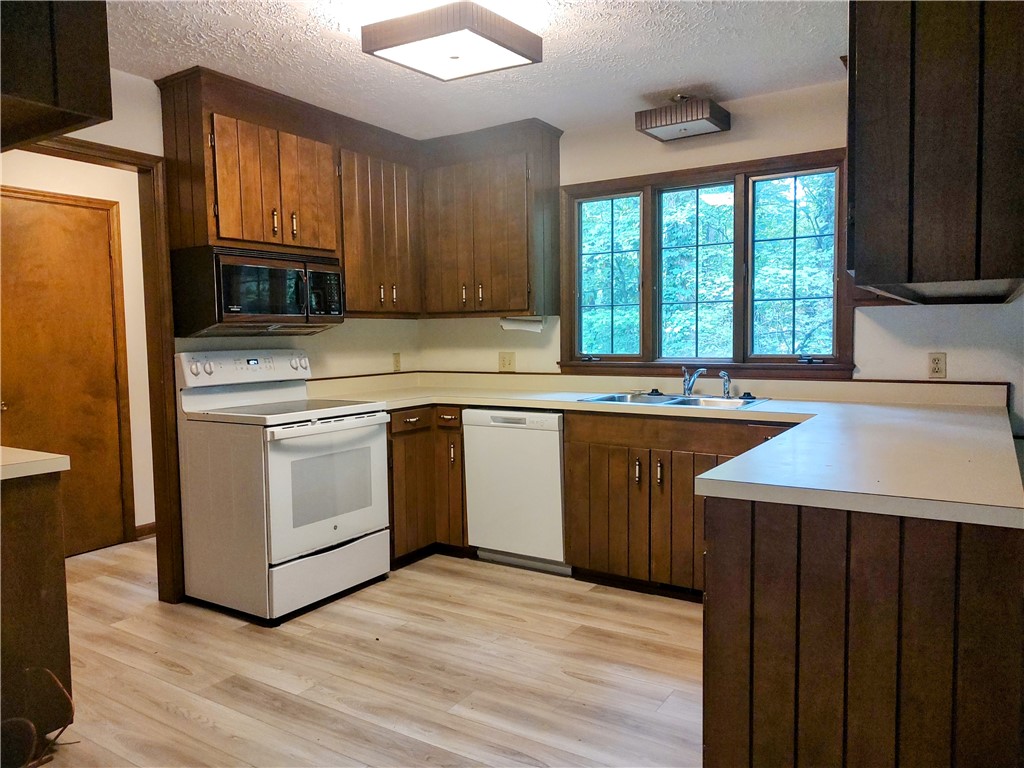 222 Kings Way, Clemson, South Carolina image 11