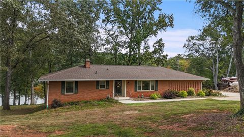 Photo of 2214 Surfside Drive, Anderson, SC 29625 (MLS # 20293482) Photo of 2214 Surfside Drive, Anderson, SC 29625 (MLS # 20293482)