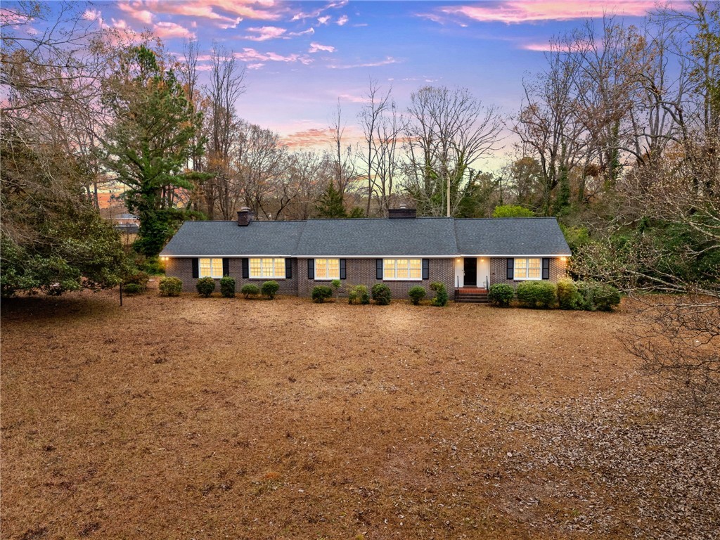 114 York Street, Clinton, South Carolina image 1