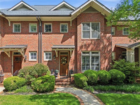 Townhouse For Sale - 204 Butler Avenue<br/> Greenville, SC 29601