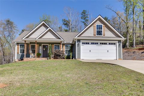 Photo of 1712 E Saluda Lake Road, Greenville, SC 29611 (MLS # 20299033)