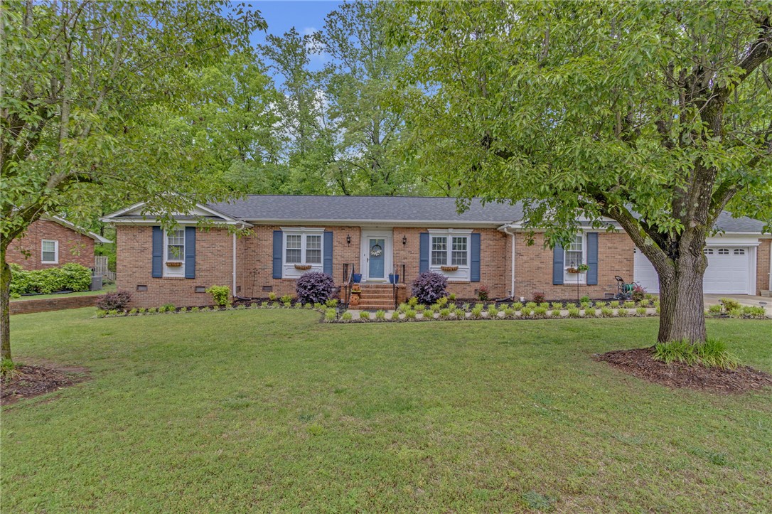 303 Asbury Circle, Easley, South Carolina image 1