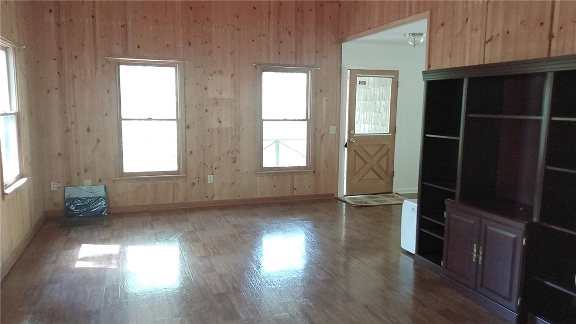 157 Deerwood Drive, Westminster, South Carolina image 2