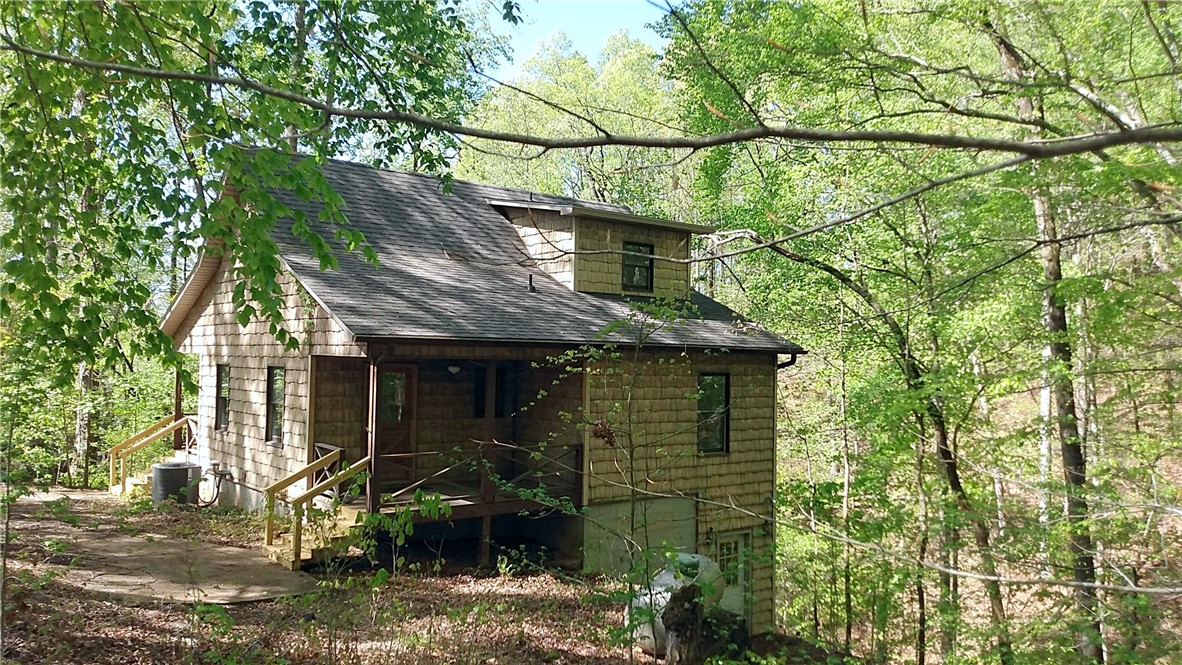 157 Deerwood Drive, Westminster, South Carolina image 1