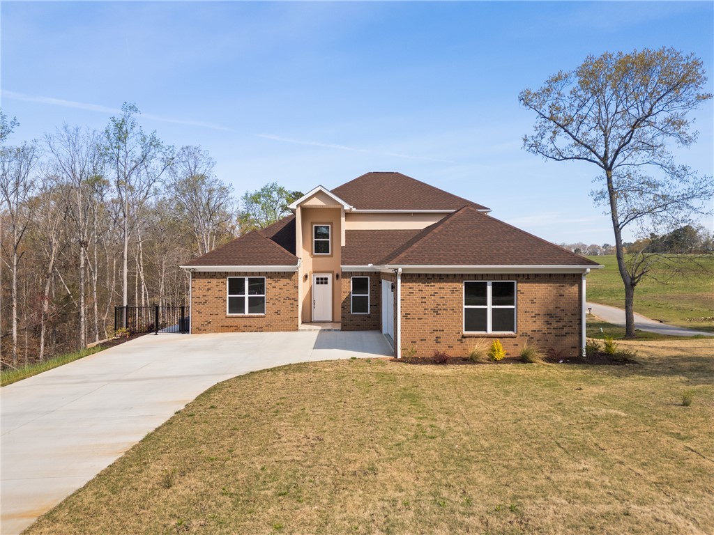 102 Topsail Drive, Anderson, South Carolina image 1