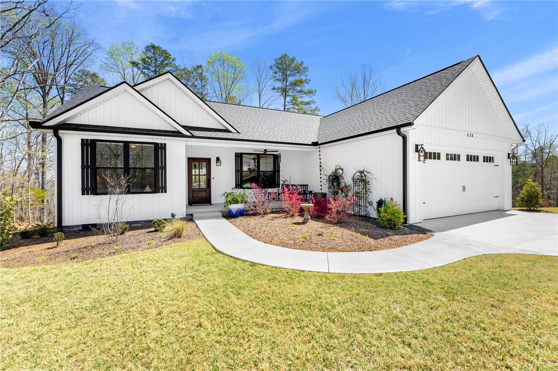 628 Lynnhaven Drive, Seneca, South Carolina image 2