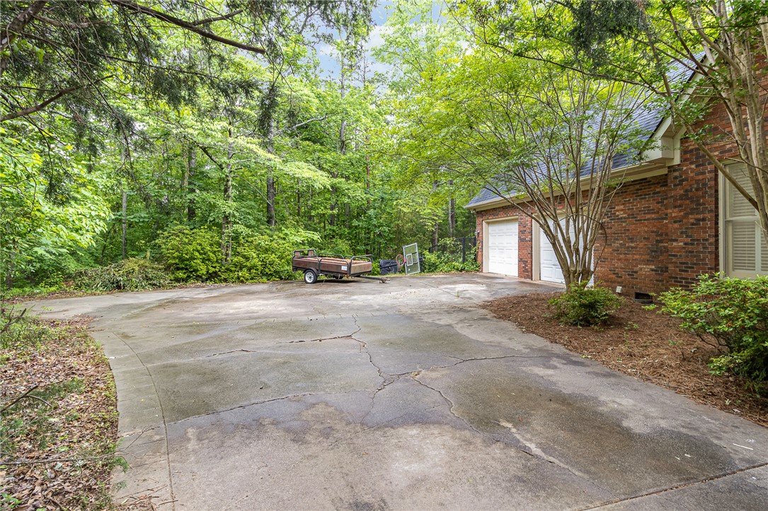 503 Columbine Court, Easley, South Carolina image 43
