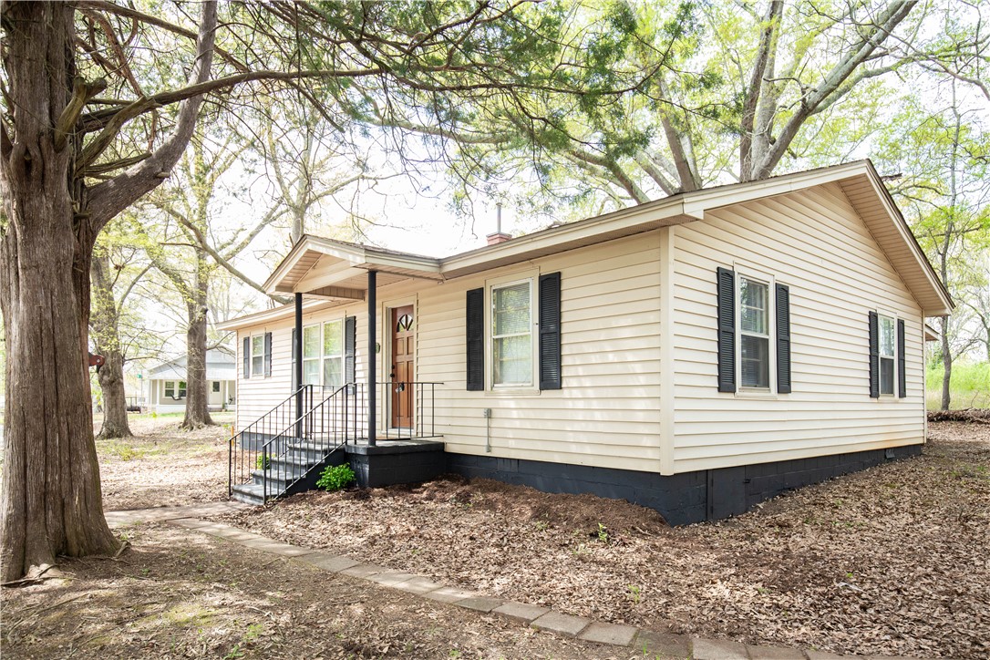 103 Maple Street, Westminster, South Carolina image 3