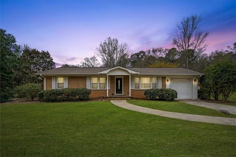 Photo of 238 Sherwood Drive, Belton, SC 29627 (MLS # 20298860)