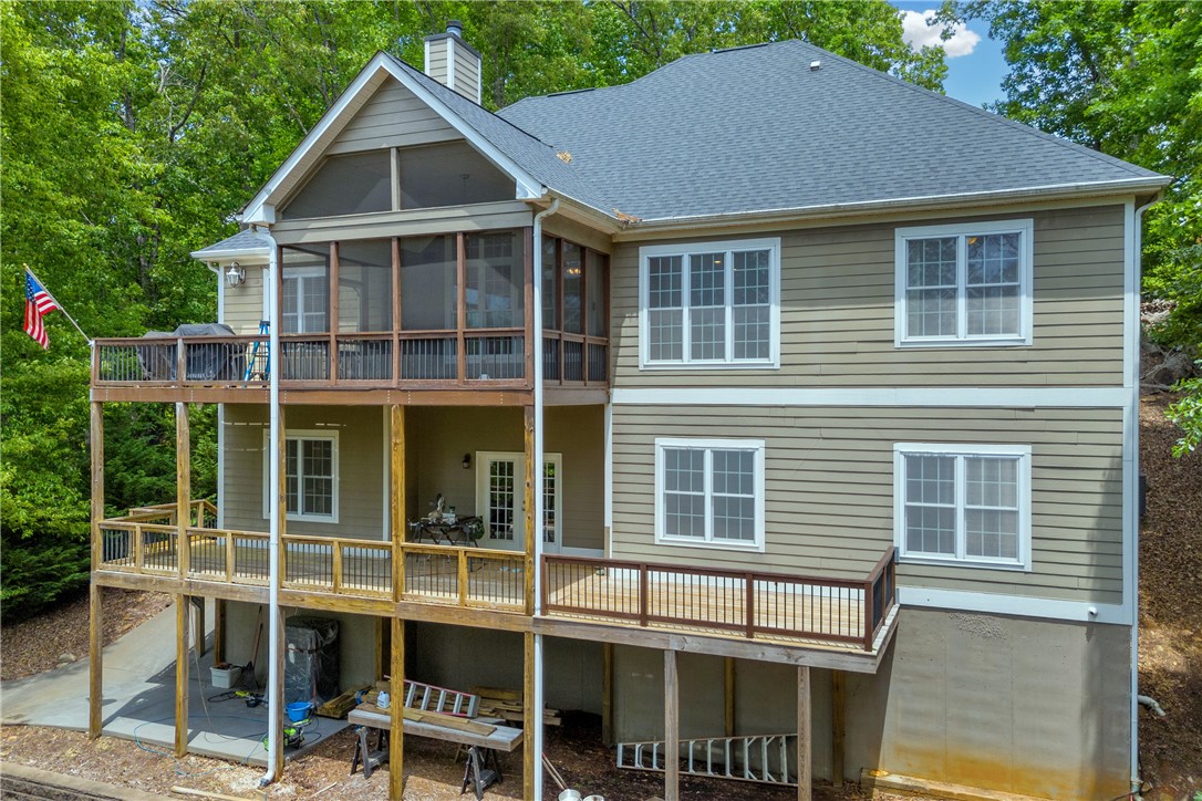 117 W Waters Edge Lane, West Union, South Carolina image 2