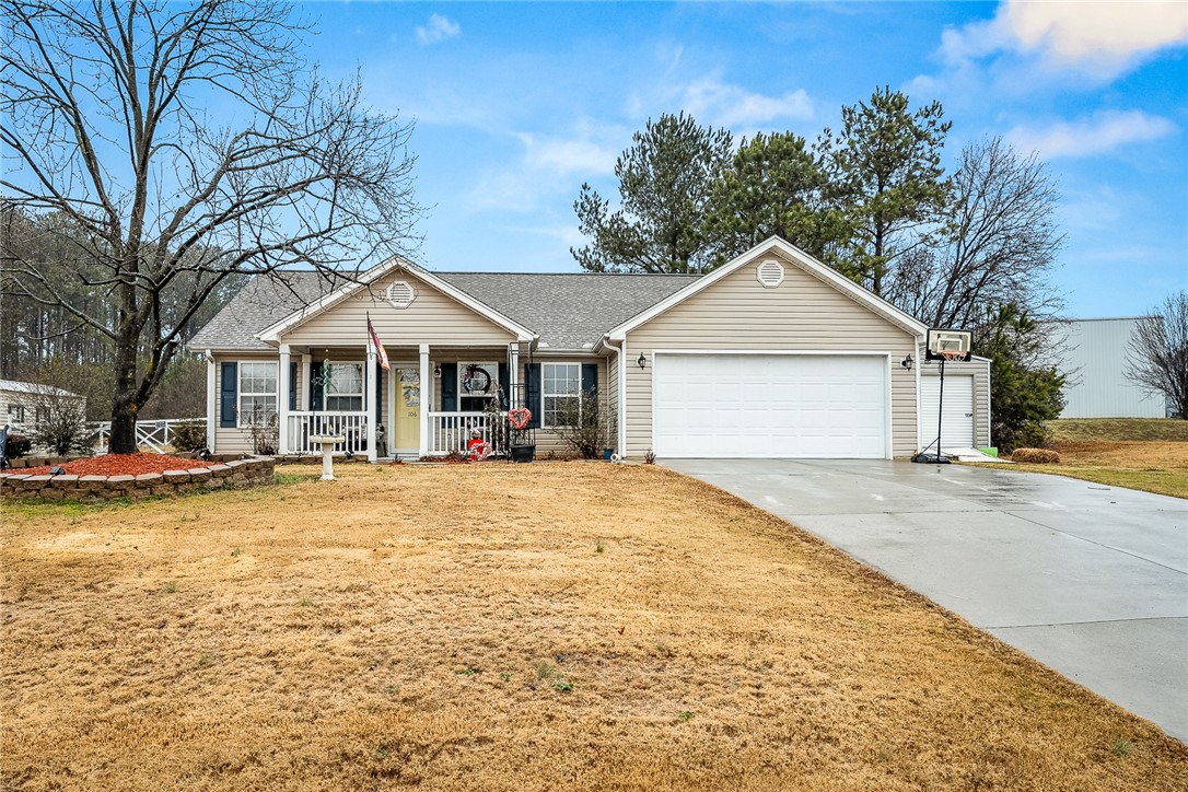 Anderson, South Carolina 29626, United States, 3 Bedrooms Bedrooms, ,2 BathroomsBathrooms,Residential,Pending,14980