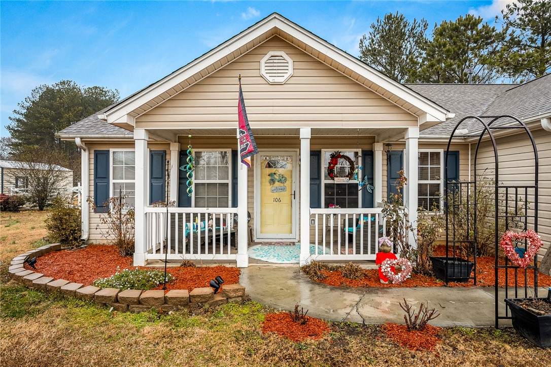 Anderson, South Carolina 29626, United States, 3 Bedrooms Bedrooms, ,2 BathroomsBathrooms,Residential,Pending,14980