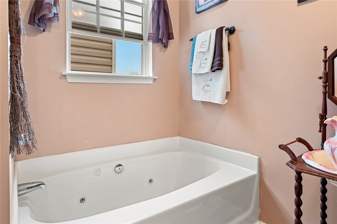 Anderson, South Carolina 29626, United States, 3 Bedrooms Bedrooms, ,2 BathroomsBathrooms,Residential,Pending,14980