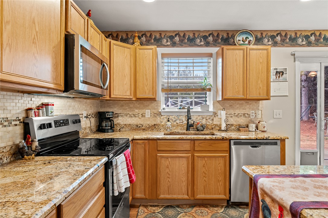 Anderson, South Carolina 29626, United States, 3 Bedrooms Bedrooms, ,2 BathroomsBathrooms,Residential,Pending,14980