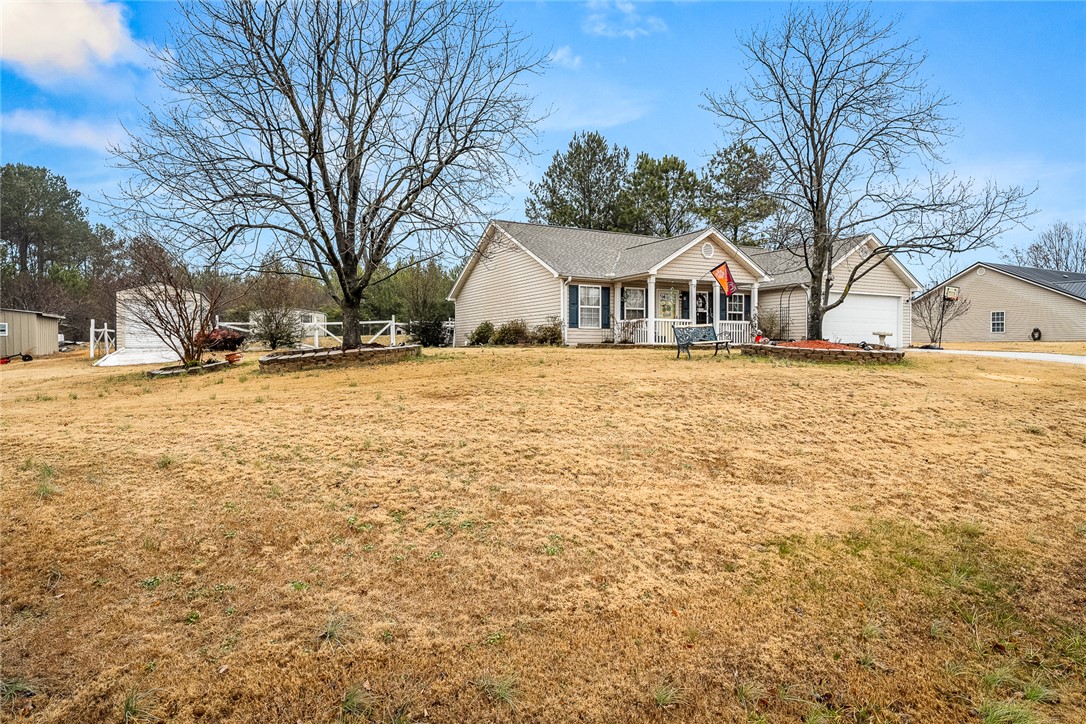 Anderson, South Carolina 29626, United States, 3 Bedrooms Bedrooms, ,2 BathroomsBathrooms,Residential,Pending,14980