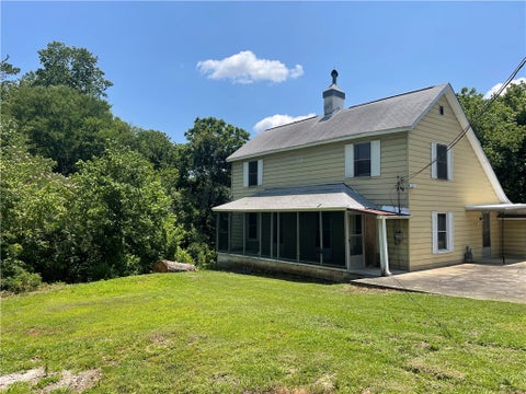 Photo of 171 River Ridge Road, Newry, SC 29665 (MLS # 20303154)
