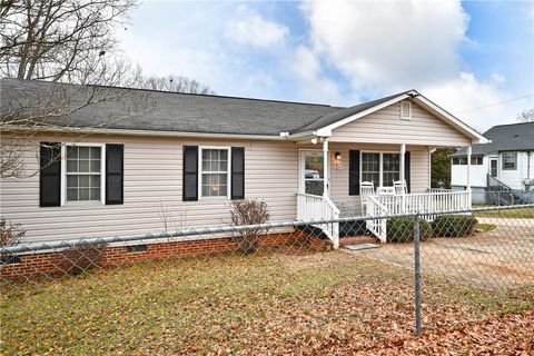 Photo of 109 Bailey Street, Anderson, SC 29621 (MLS # 20297159)