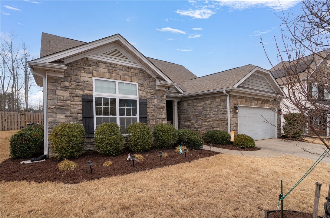 199 Willowbottom Drive, Greer, South Carolina image 1