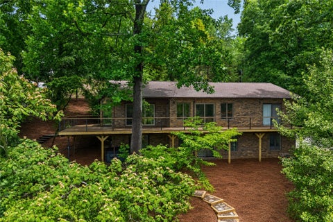Photo of 304 Lakeside Drive, Seneca, SC 29672 (MLS # 20303788)